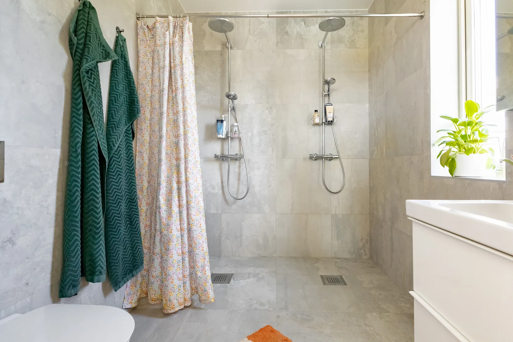 Villa, Svinnegarn Hållingsbo 17, Svinnegarn, Enköping