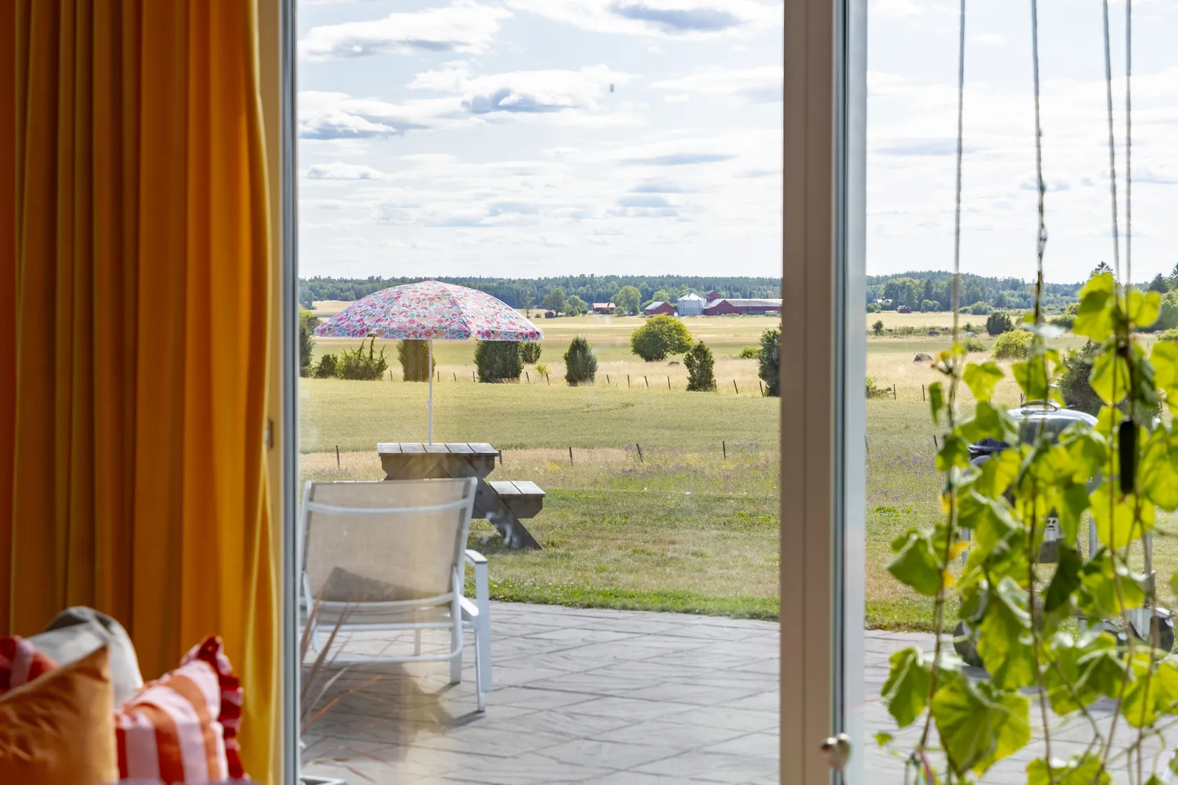 Villa, Svinnegarn Hållingsbo 17, Svinnegarn, Enköping