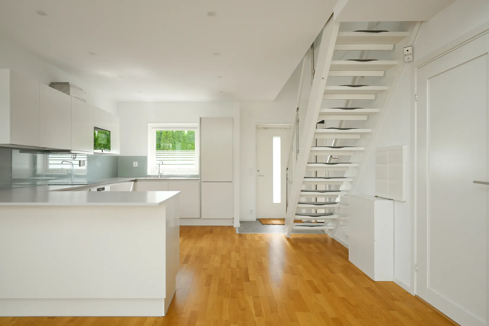 Radhus, Gamla Stockholmsvägen 223A, Glömsta, Huddinge