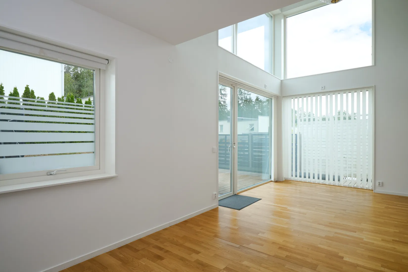 Radhus, Gamla Stockholmsvägen 223A, Glömsta, Huddinge
