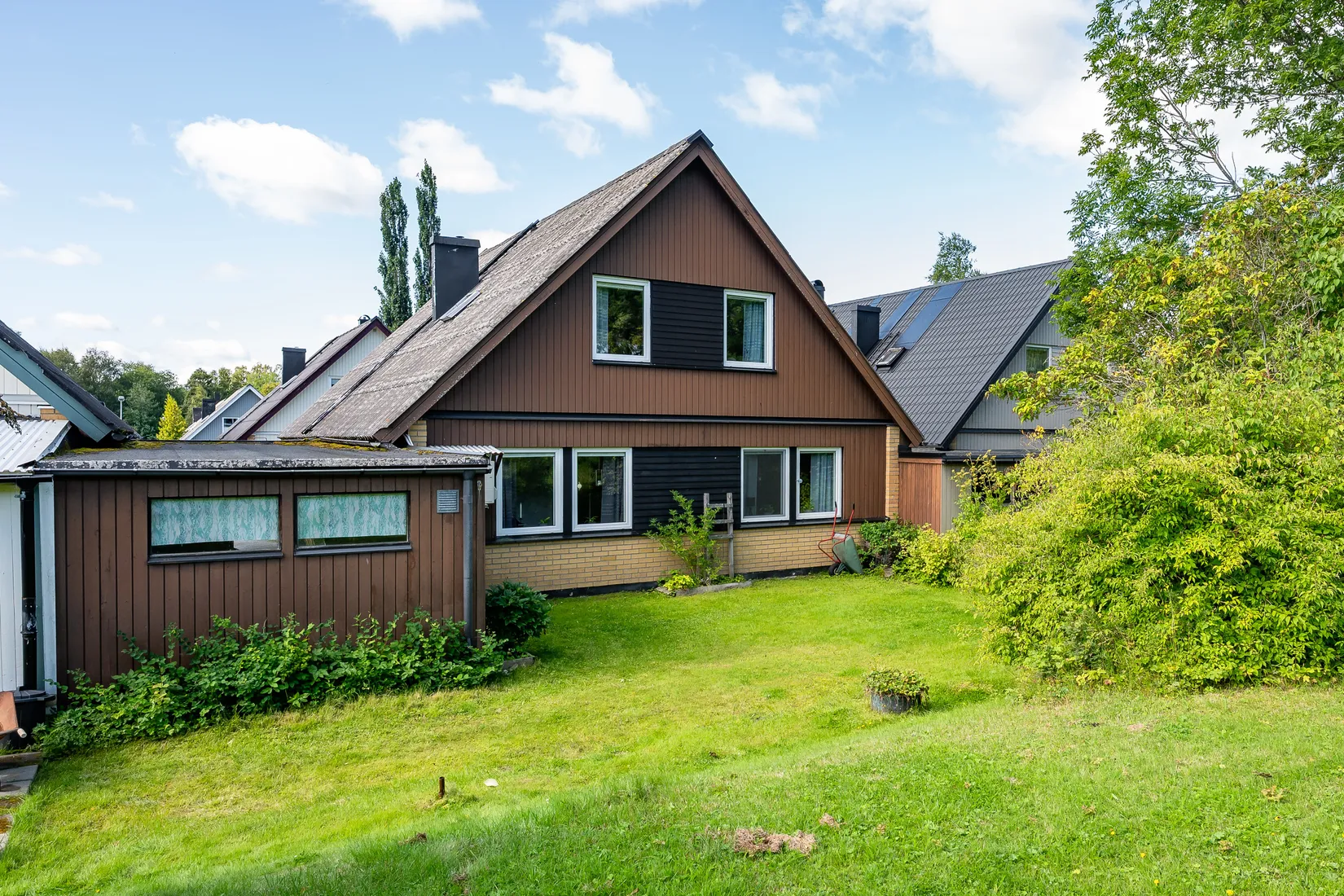 Radhus, Flöjtgatan 39, Gånsvik, Härnösand
