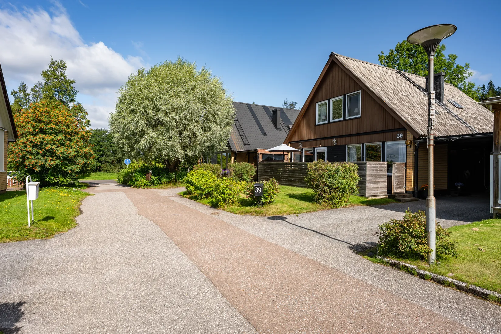 Radhus, Flöjtgatan 39, Gånsvik, Härnösand