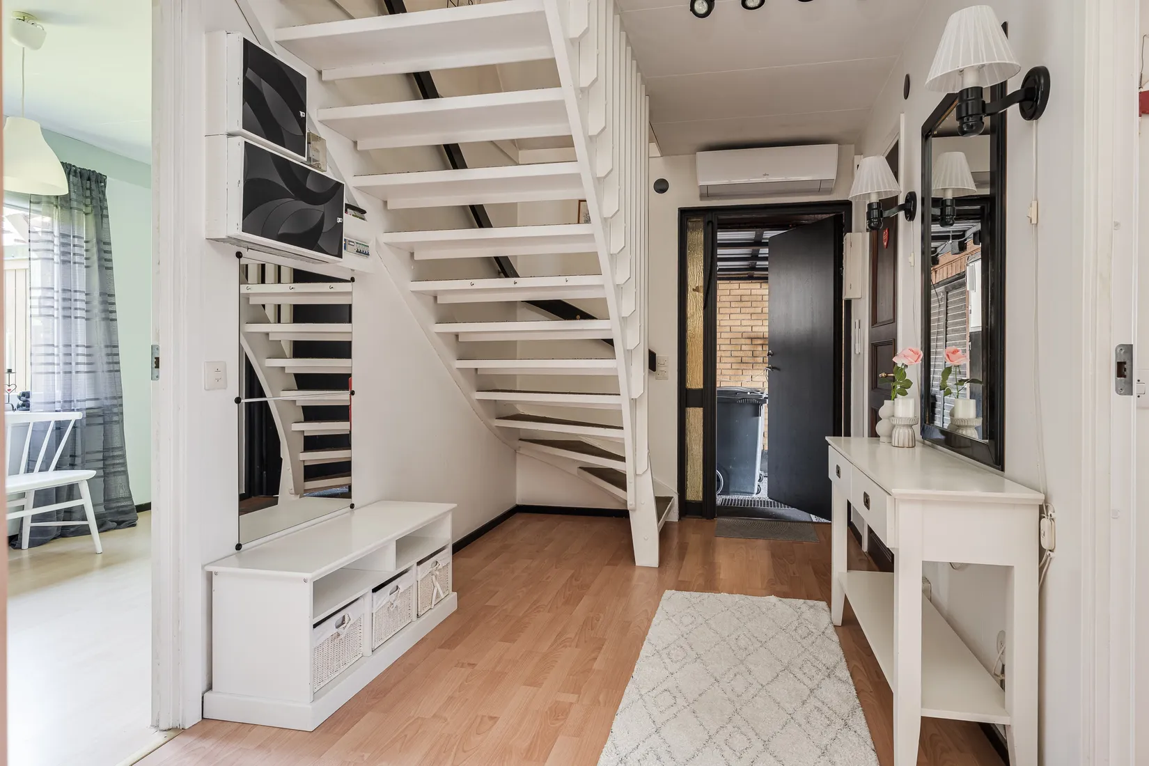 Radhus, Flöjtgatan 39, Gånsvik, Härnösand