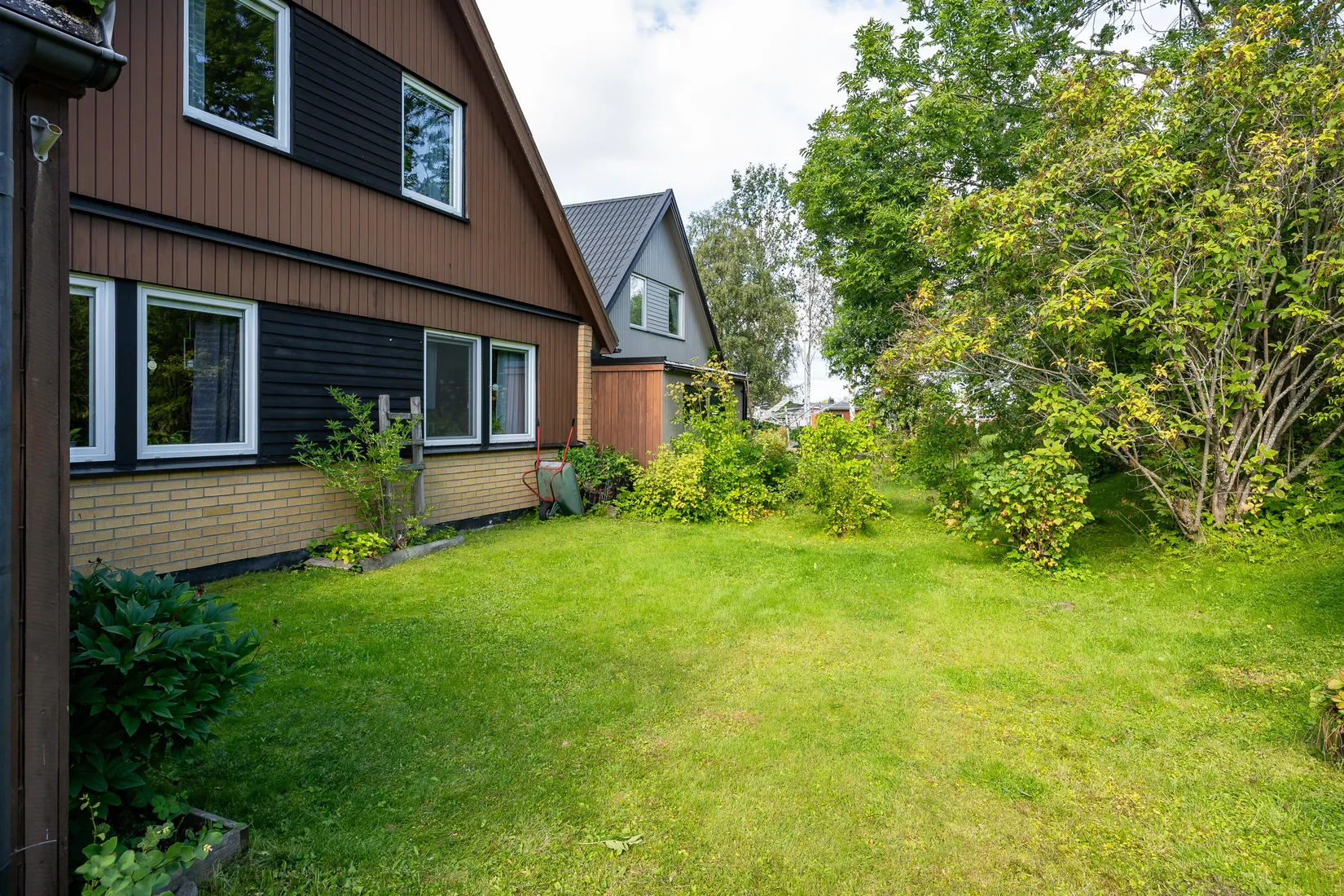 Radhus, Flöjtgatan 39, Gånsvik, Härnösand