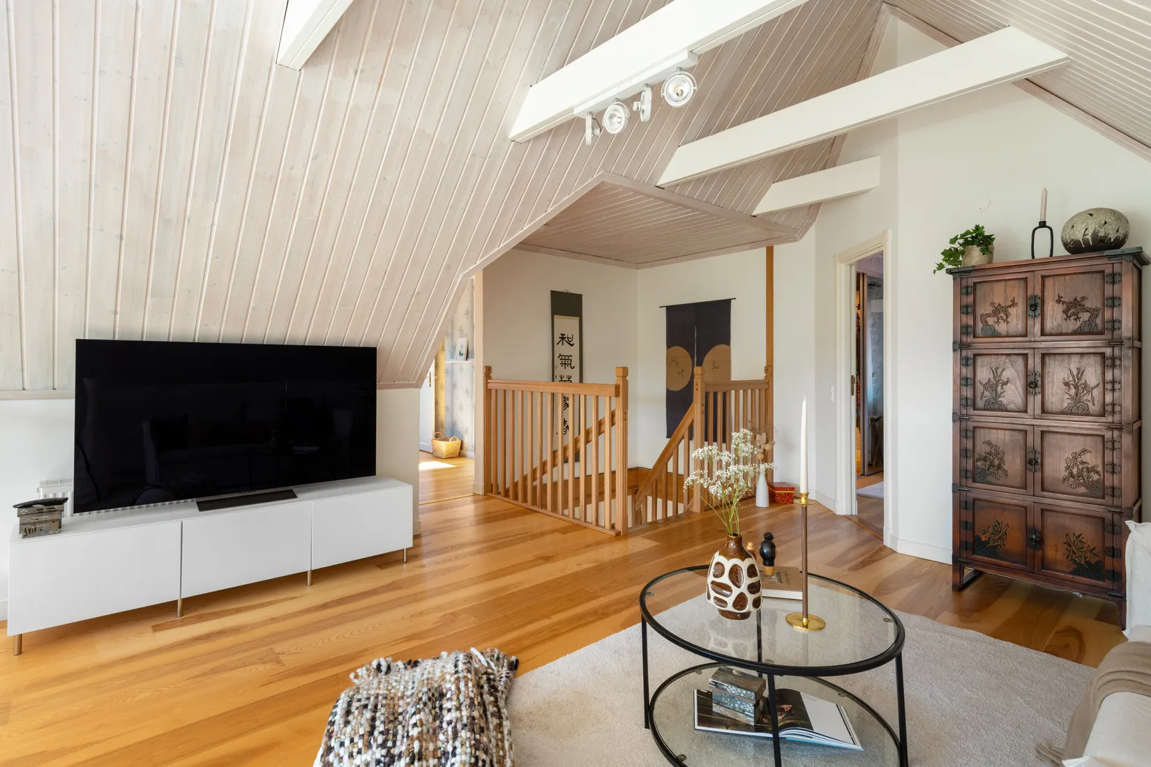 Villa, Hembergavägen 36, Täby Kyrkby, Täby