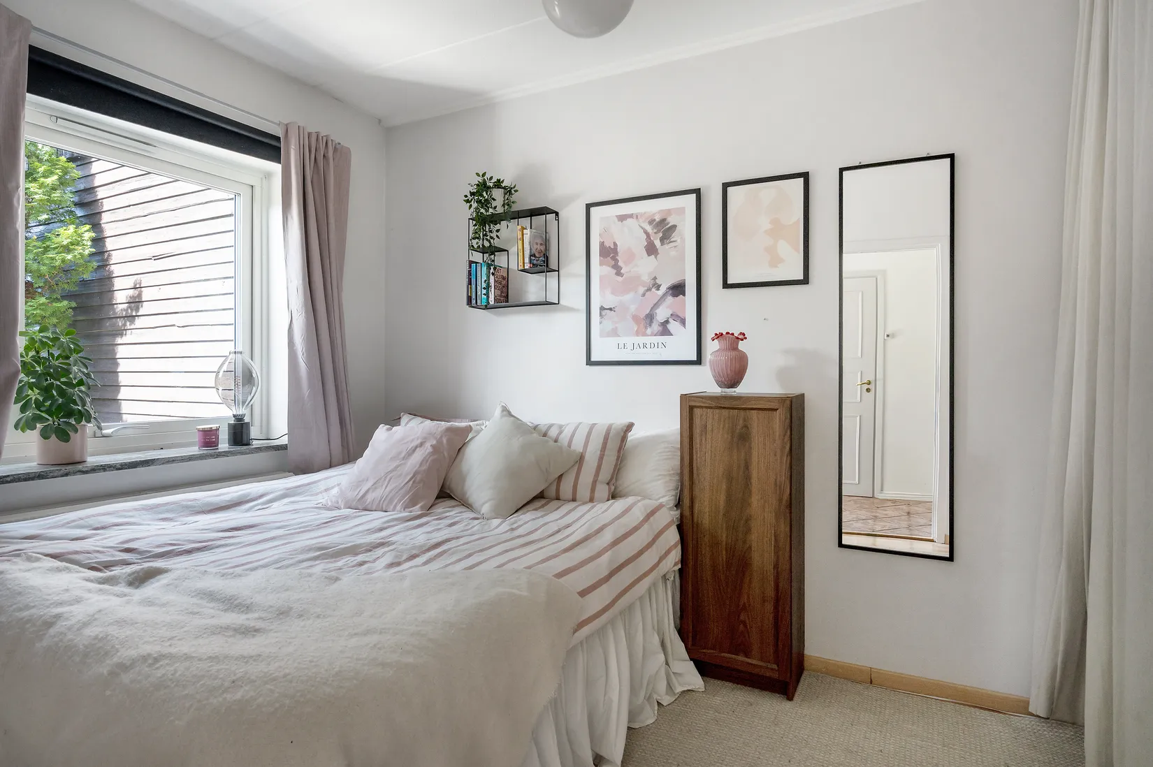 Radhus, Västergöksvägen 41, Nälsta, Stockholm