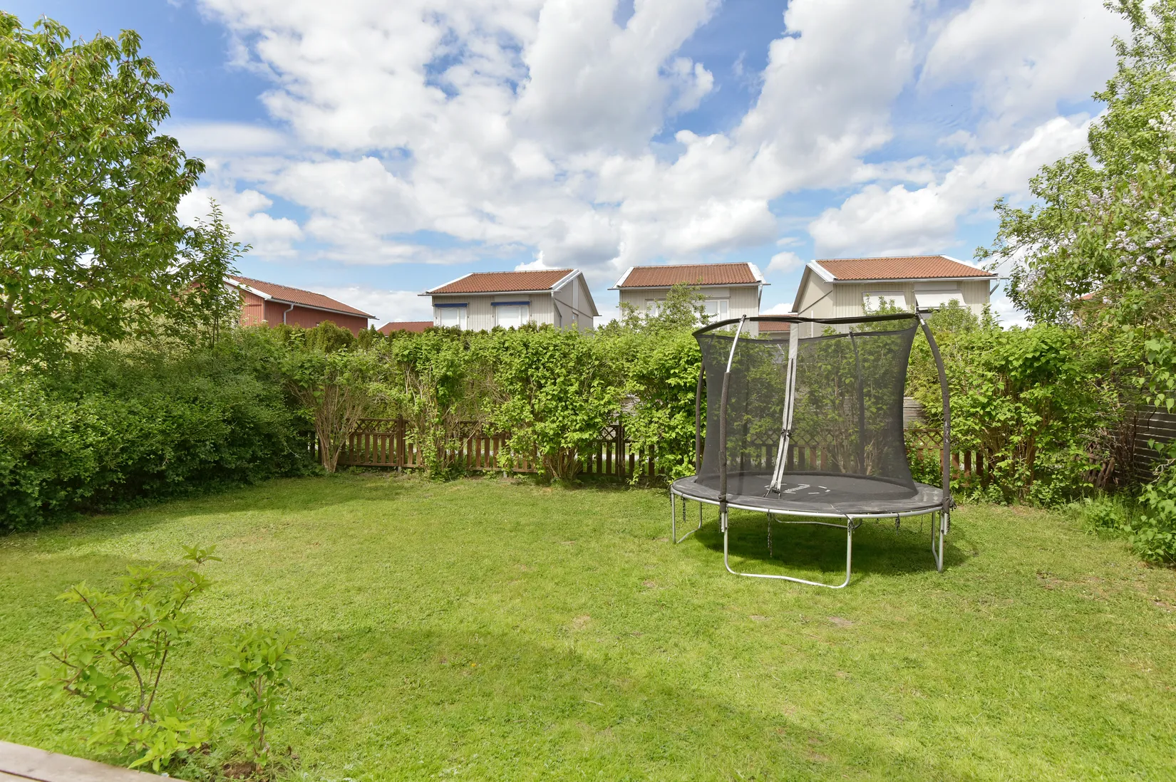 Radhus, Danagränd 18, Skälby, Järfälla