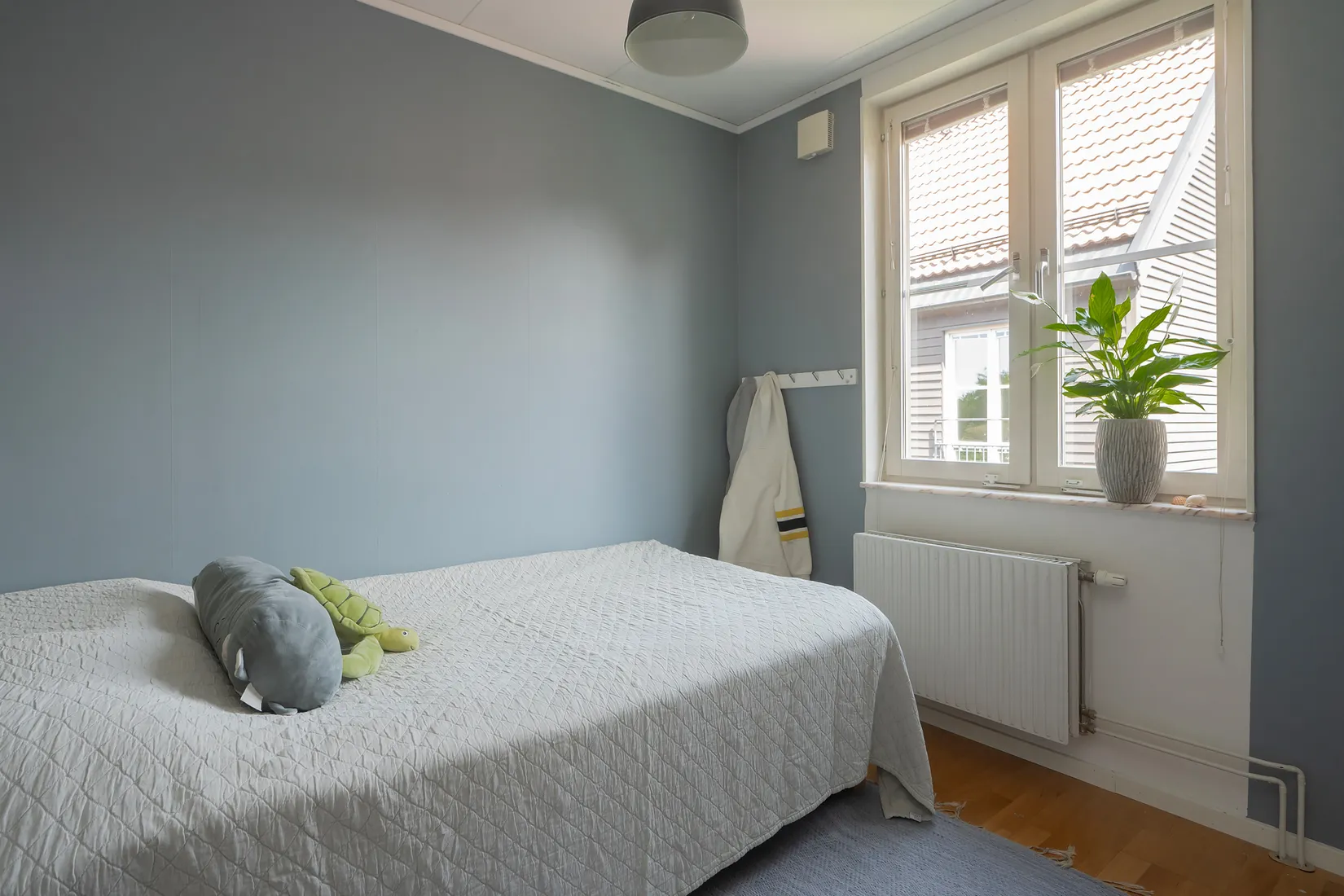 Radhus, Petunievägen 5B, Tullinge Trädgårdsstad, Botkyrka