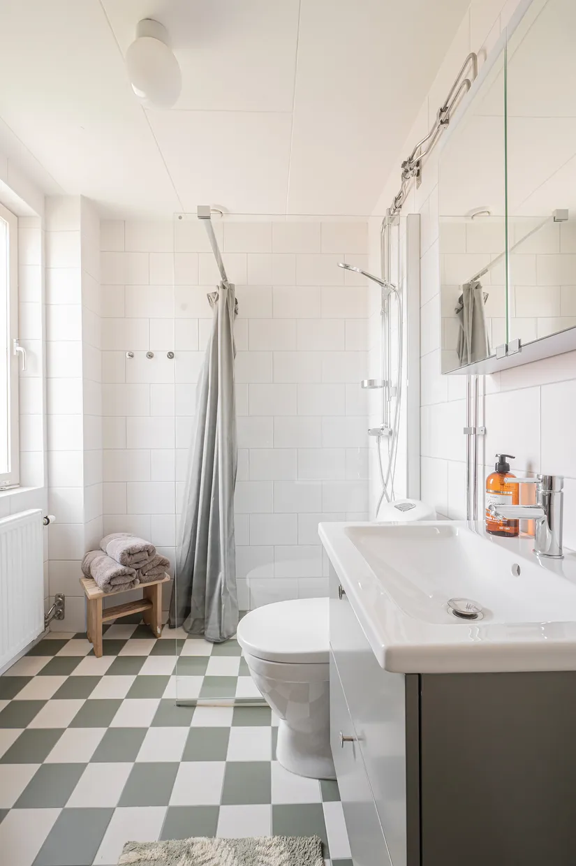 Radhus, Petunievägen 5B, Tullinge Trädgårdsstad, Botkyrka