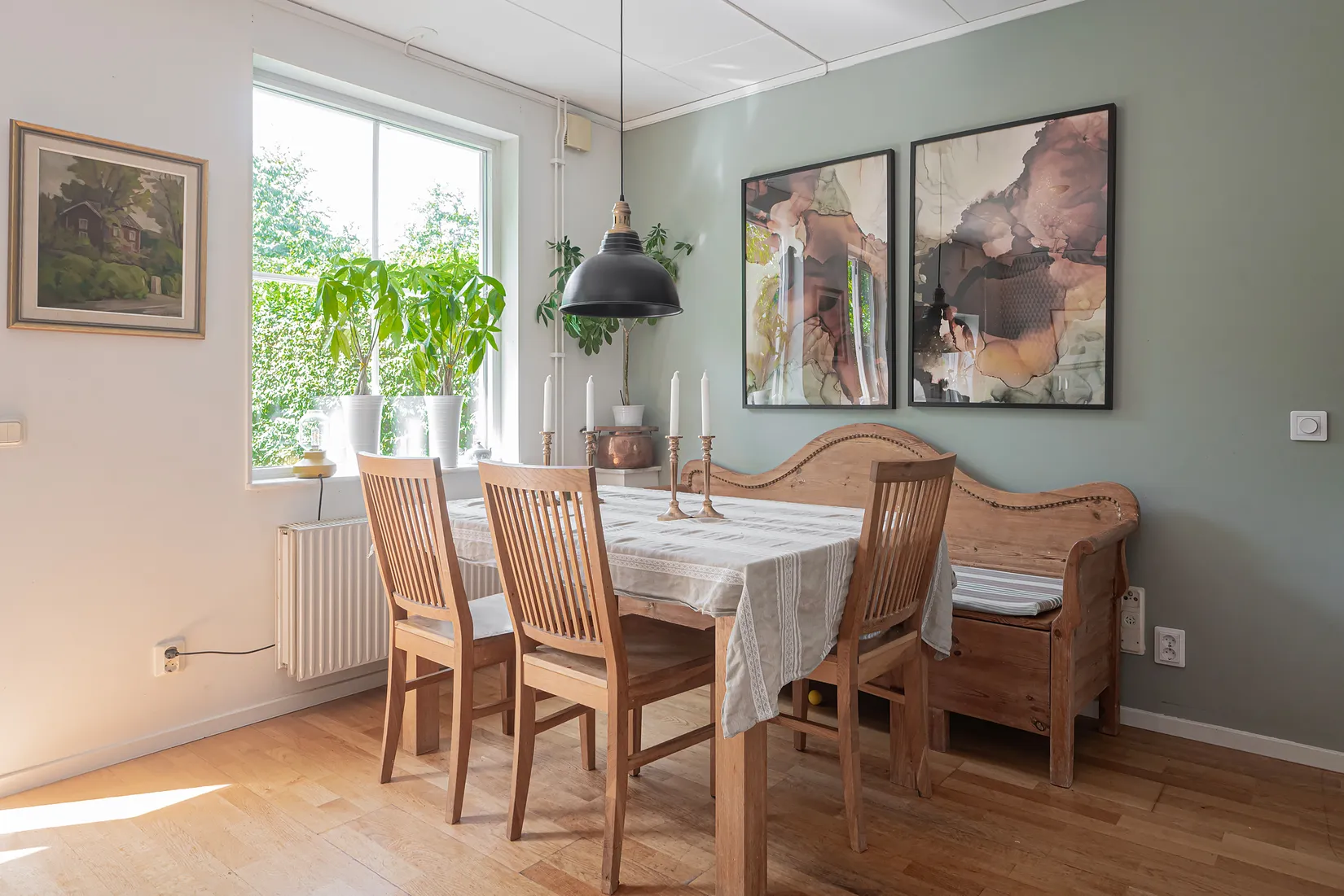 Radhus, Petunievägen 5B, Tullinge Trädgårdsstad, Botkyrka