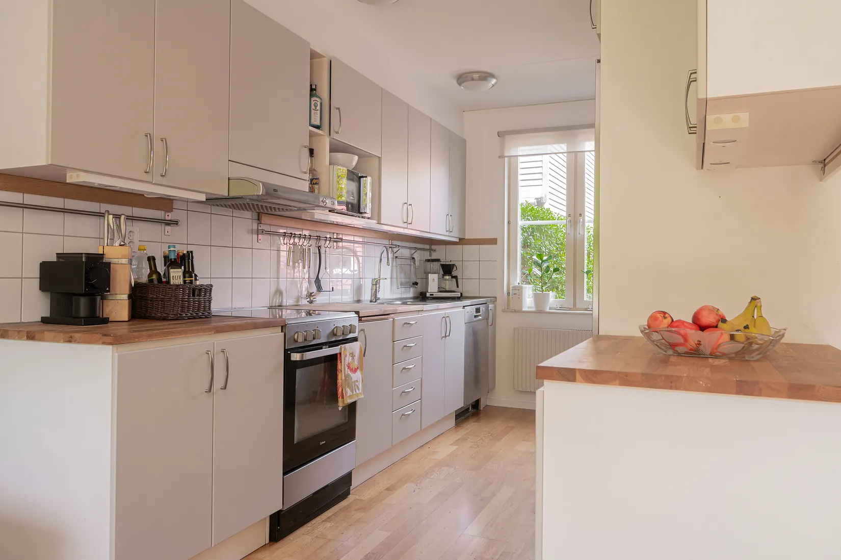 Radhus, Petunievägen 5B, Tullinge Trädgårdsstad, Botkyrka