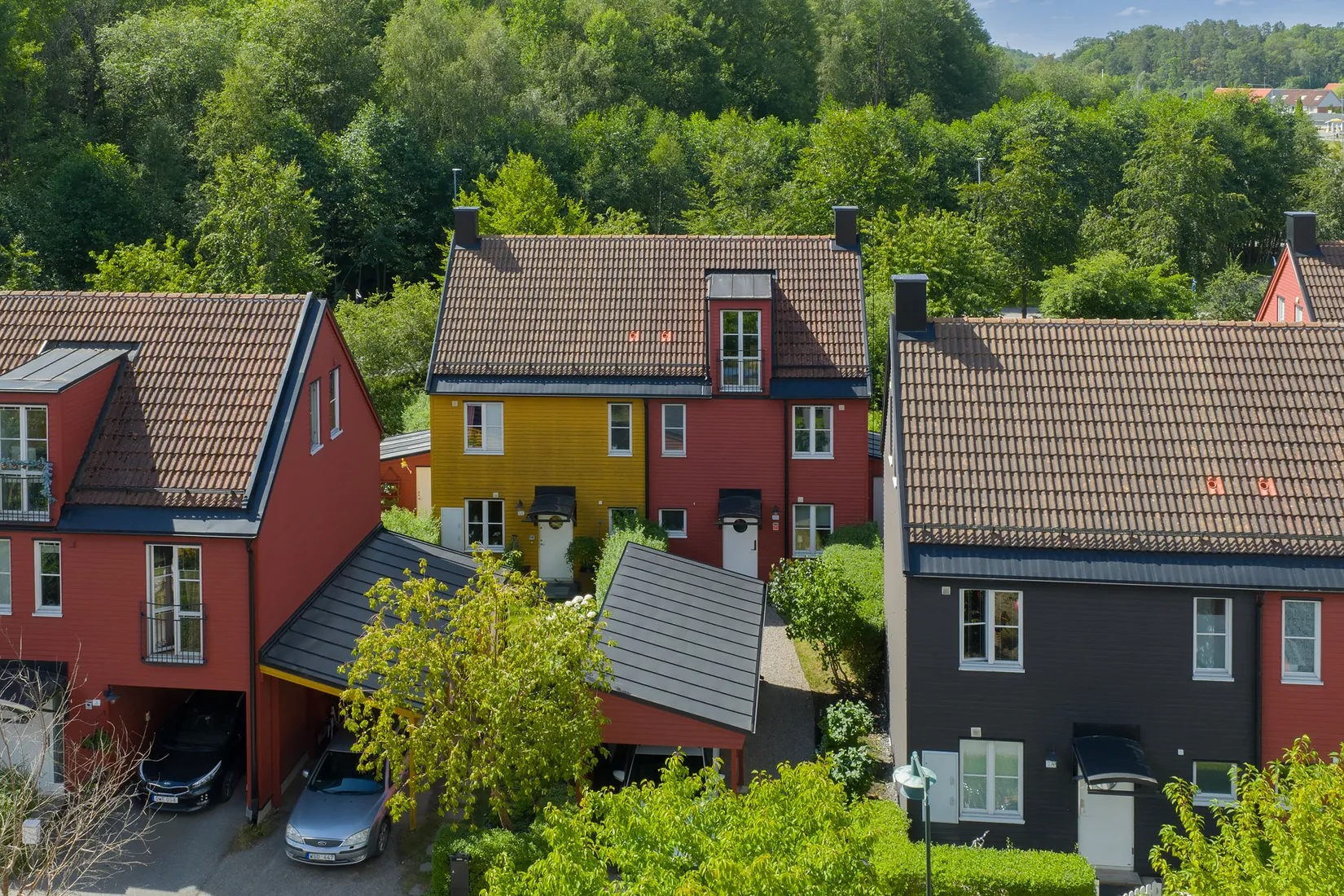 Radhus, Petunievägen 5B, Tullinge Trädgårdsstad, Botkyrka