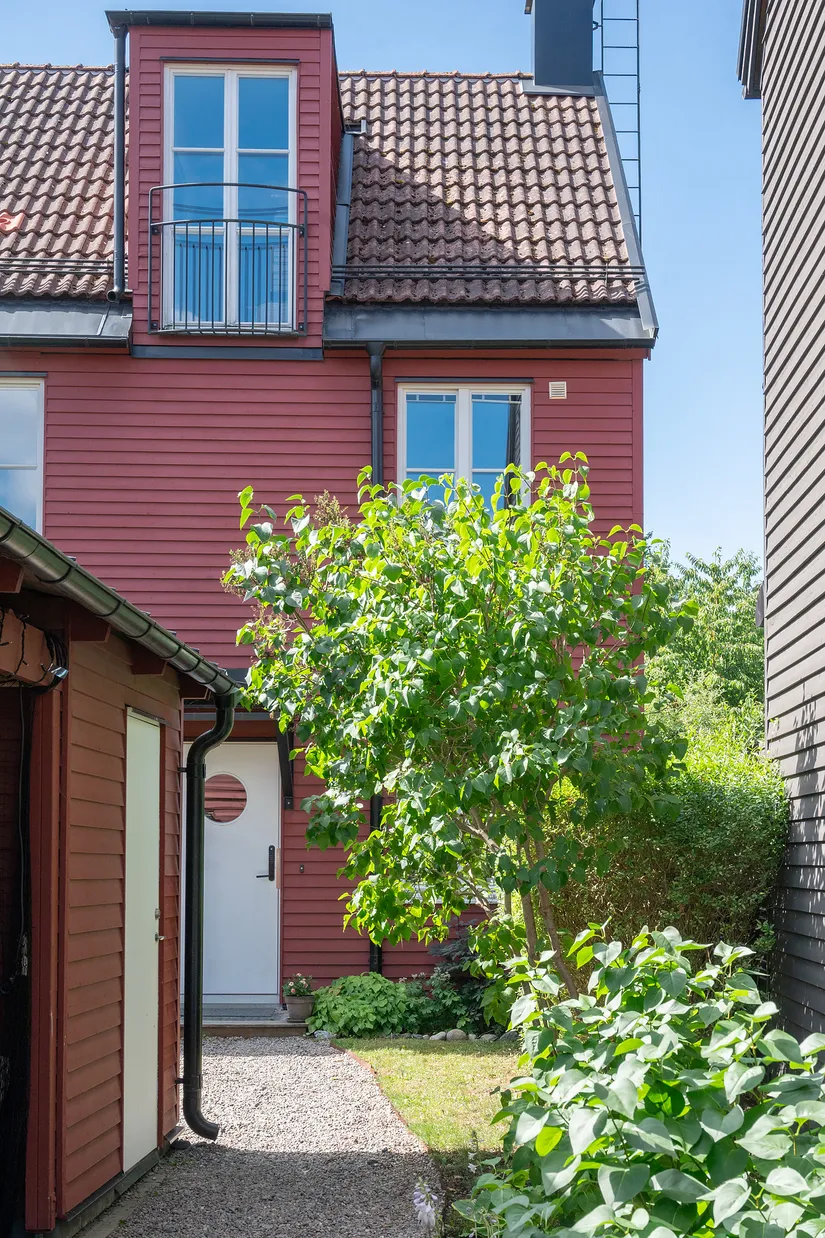 Radhus, Petunievägen 5B, Tullinge Trädgårdsstad, Botkyrka