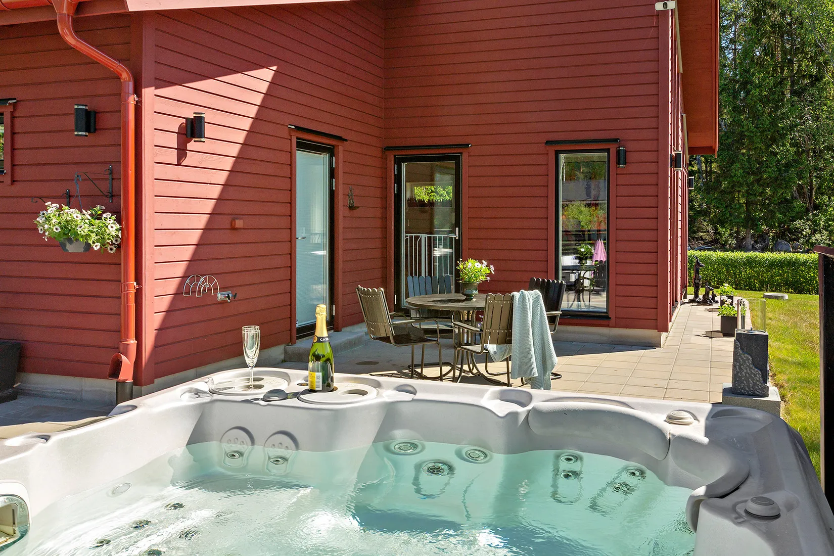 Villa, Kronogårdsvägen 14, Öråker, Upplands-Bro