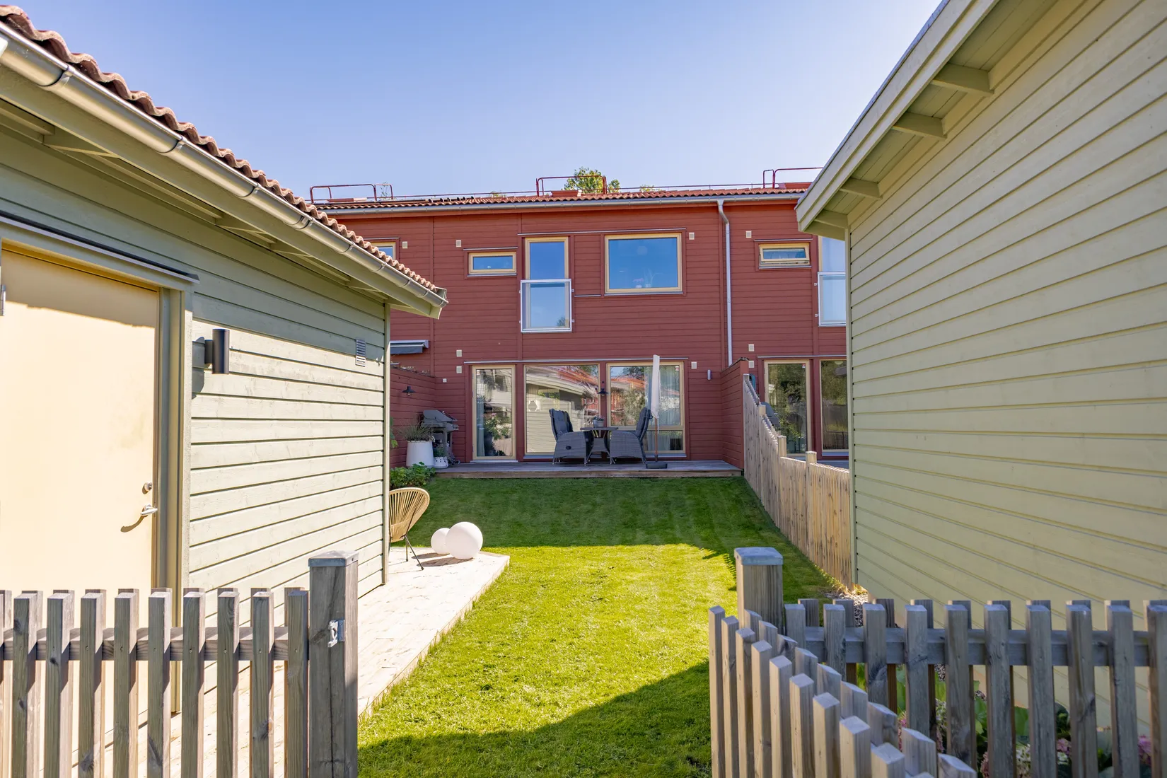 Radhus, Fåfänganvägen 5, Gäddeholm, Västerås