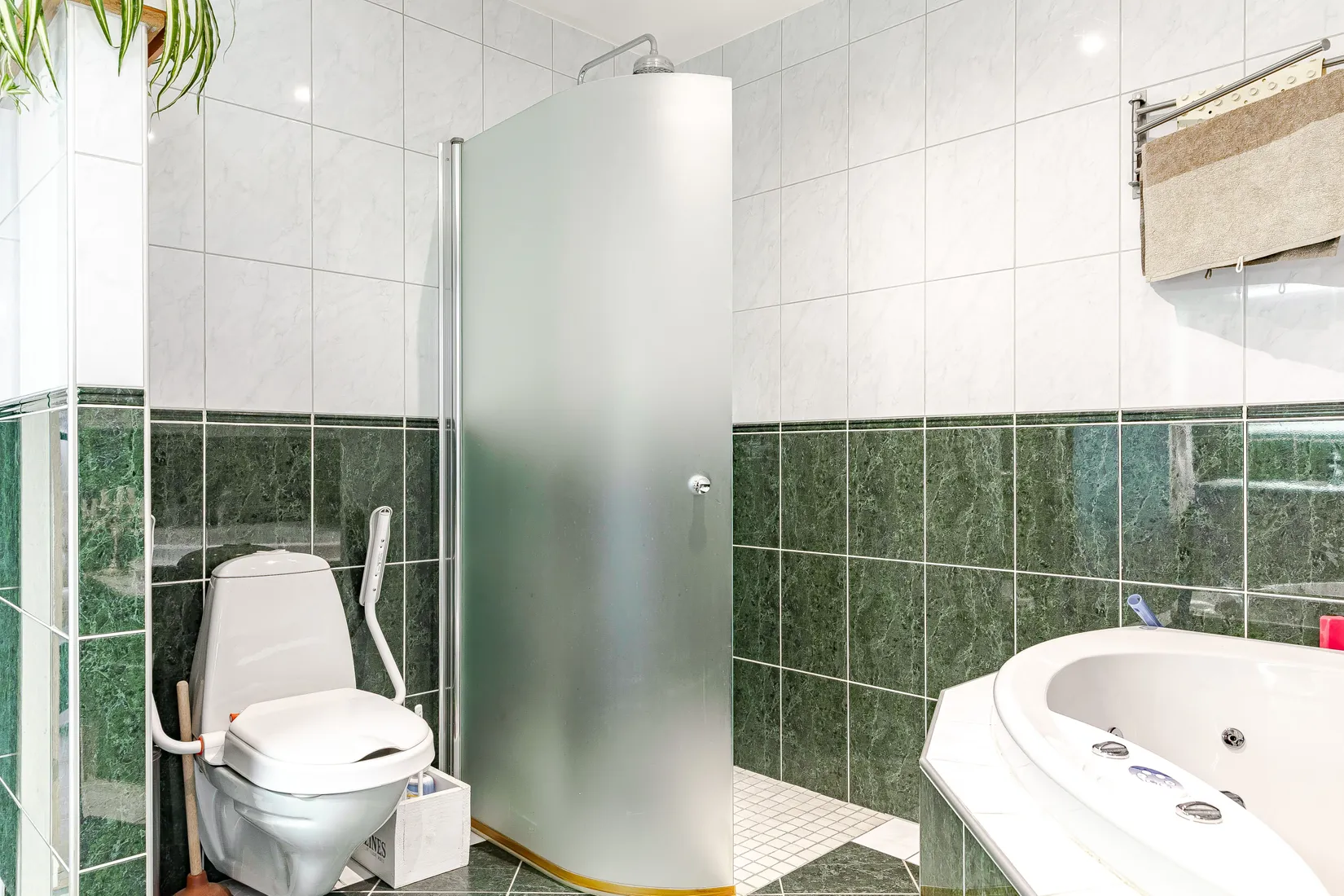 Villa, Droppemålavägen 86B, Ronneby stad, Ronneby