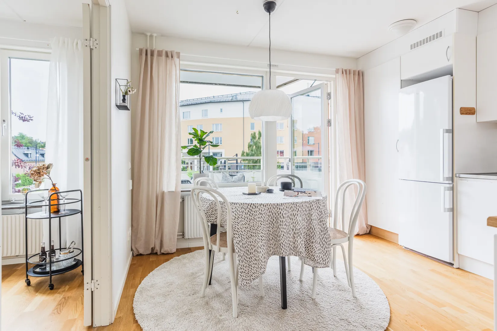 Bostadsrätt, ÖSTERSKÄRSVÄGEN 8, Centrala Åkersberga, Österåker