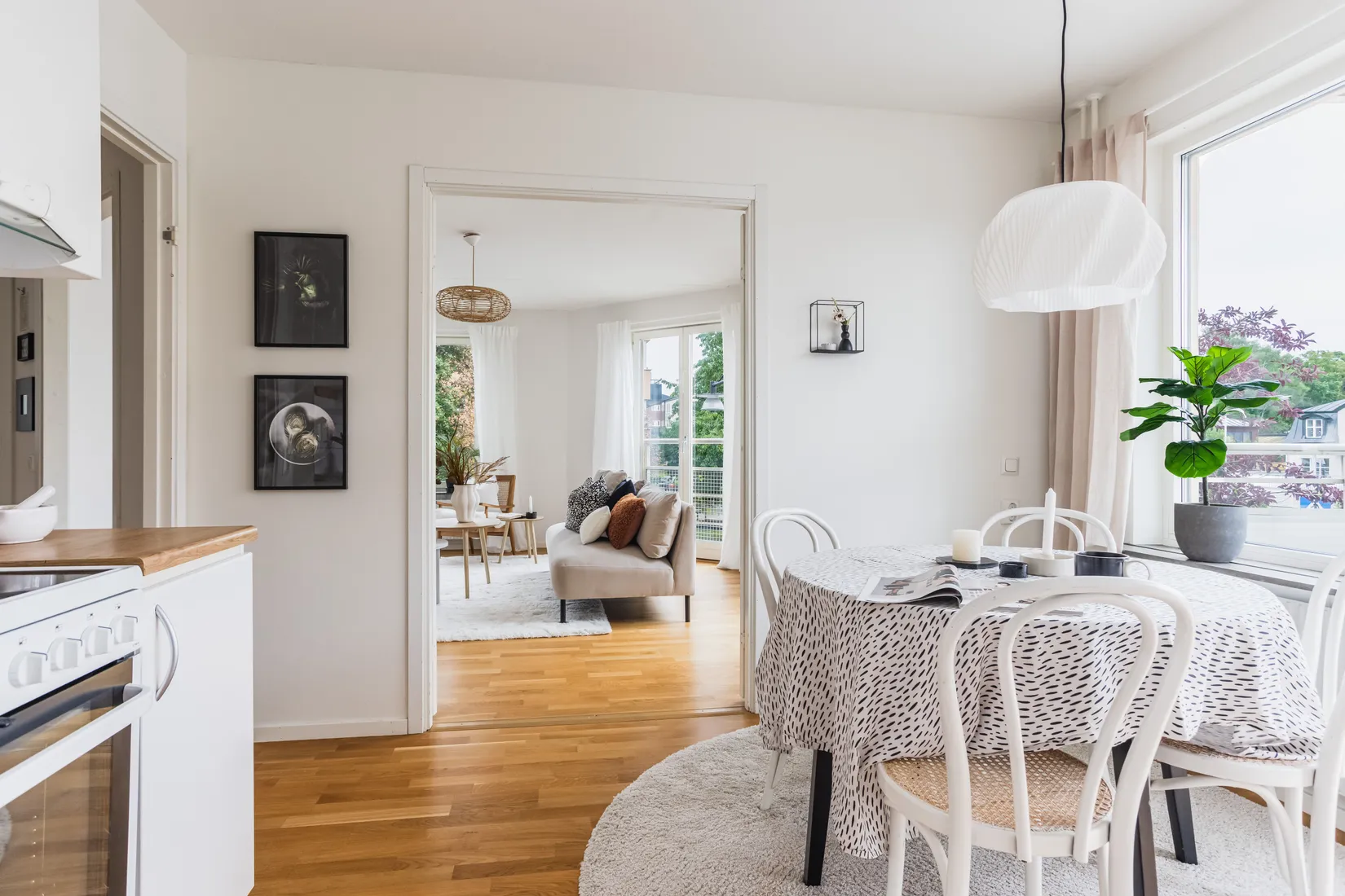 Bostadsrätt, ÖSTERSKÄRSVÄGEN 8, Centrala Åkersberga, Österåker
