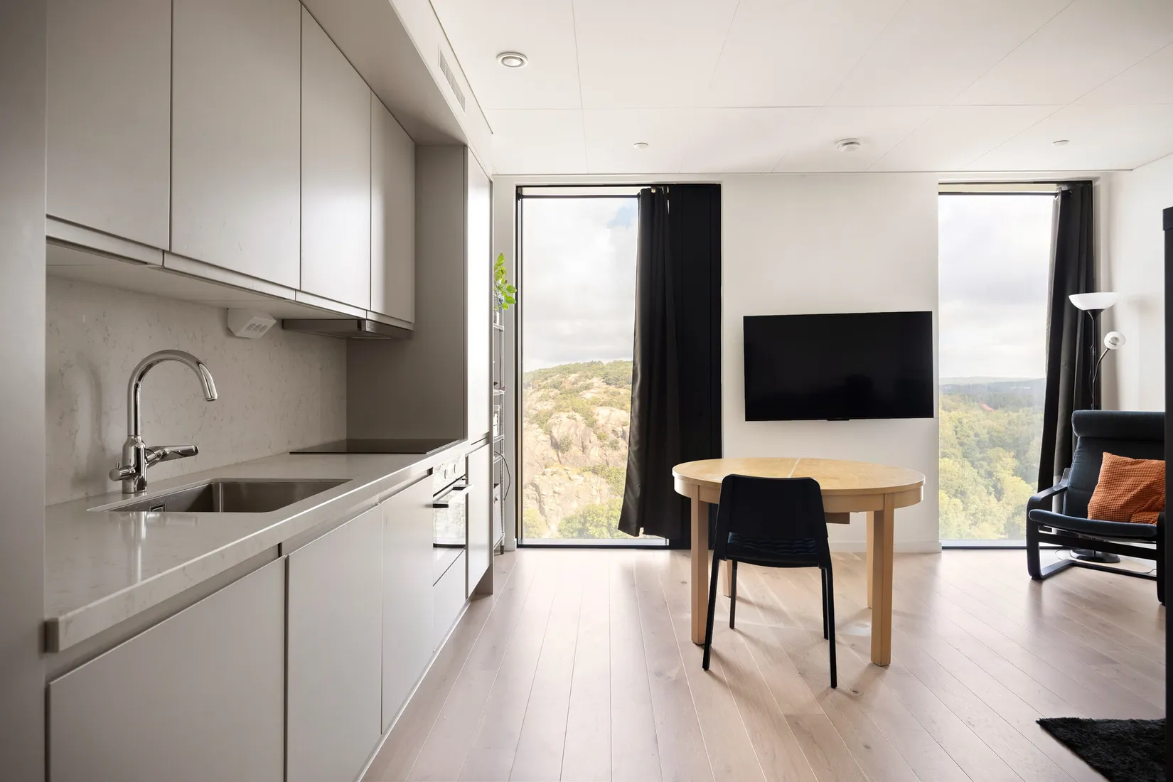 Bostadsrätt, Lodjursstråket 1 (Karlatornet vån 22), Lindholmen, Göteborg
