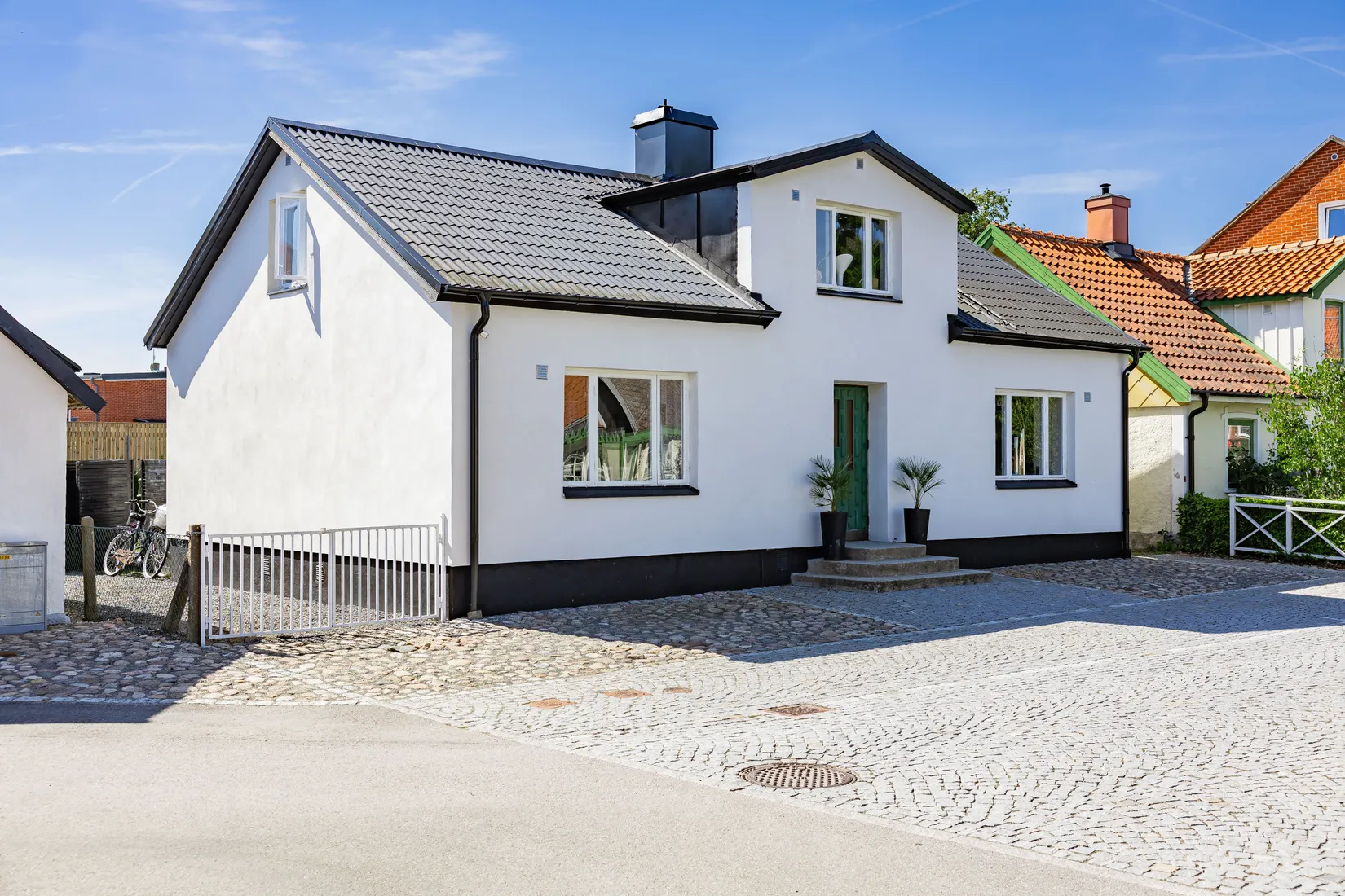 Villa, Måns Nils torg 8, Borrby, Simrishamn