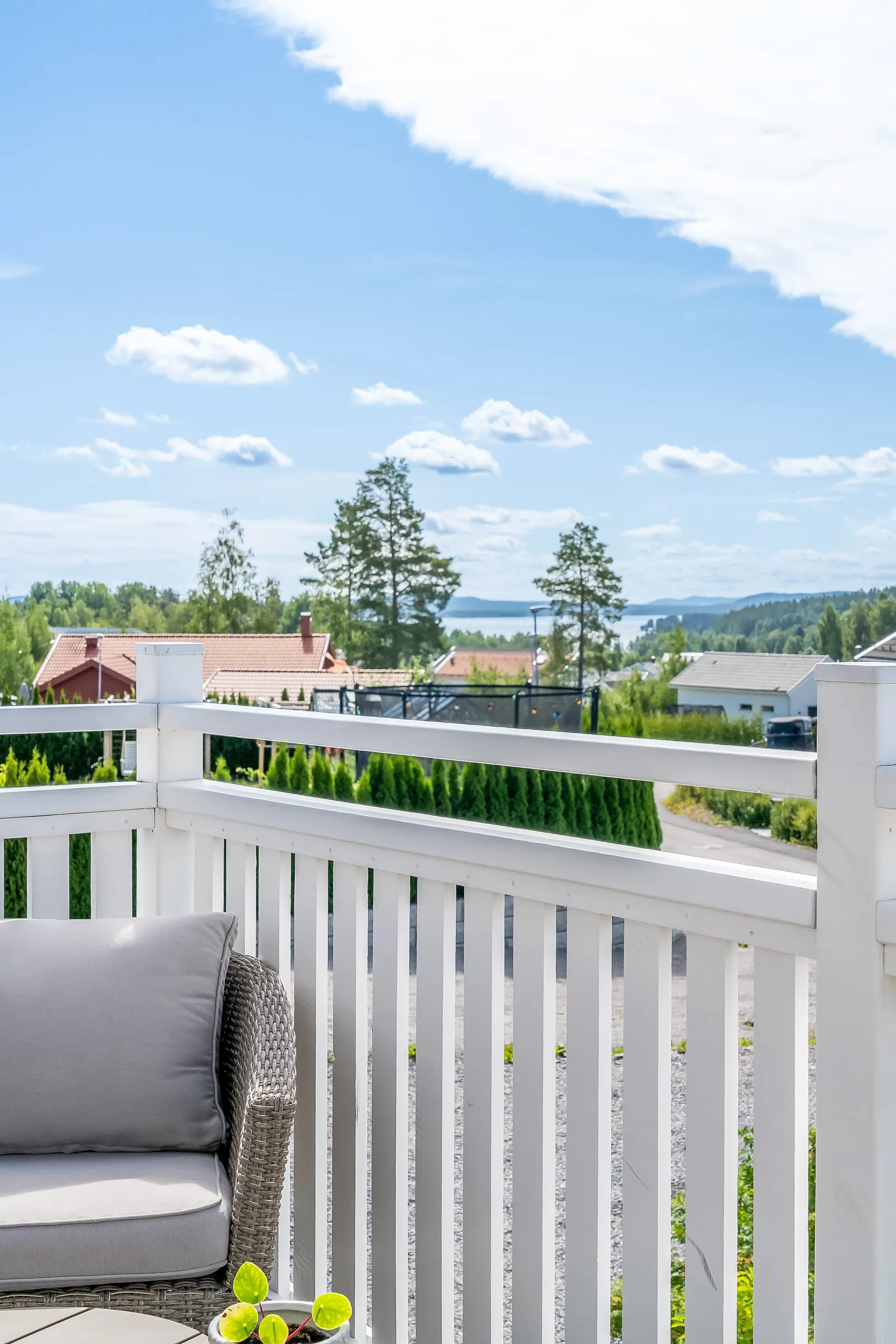 Villa, Dora Lindgrens väg 95, Lilla Källviken, Falun