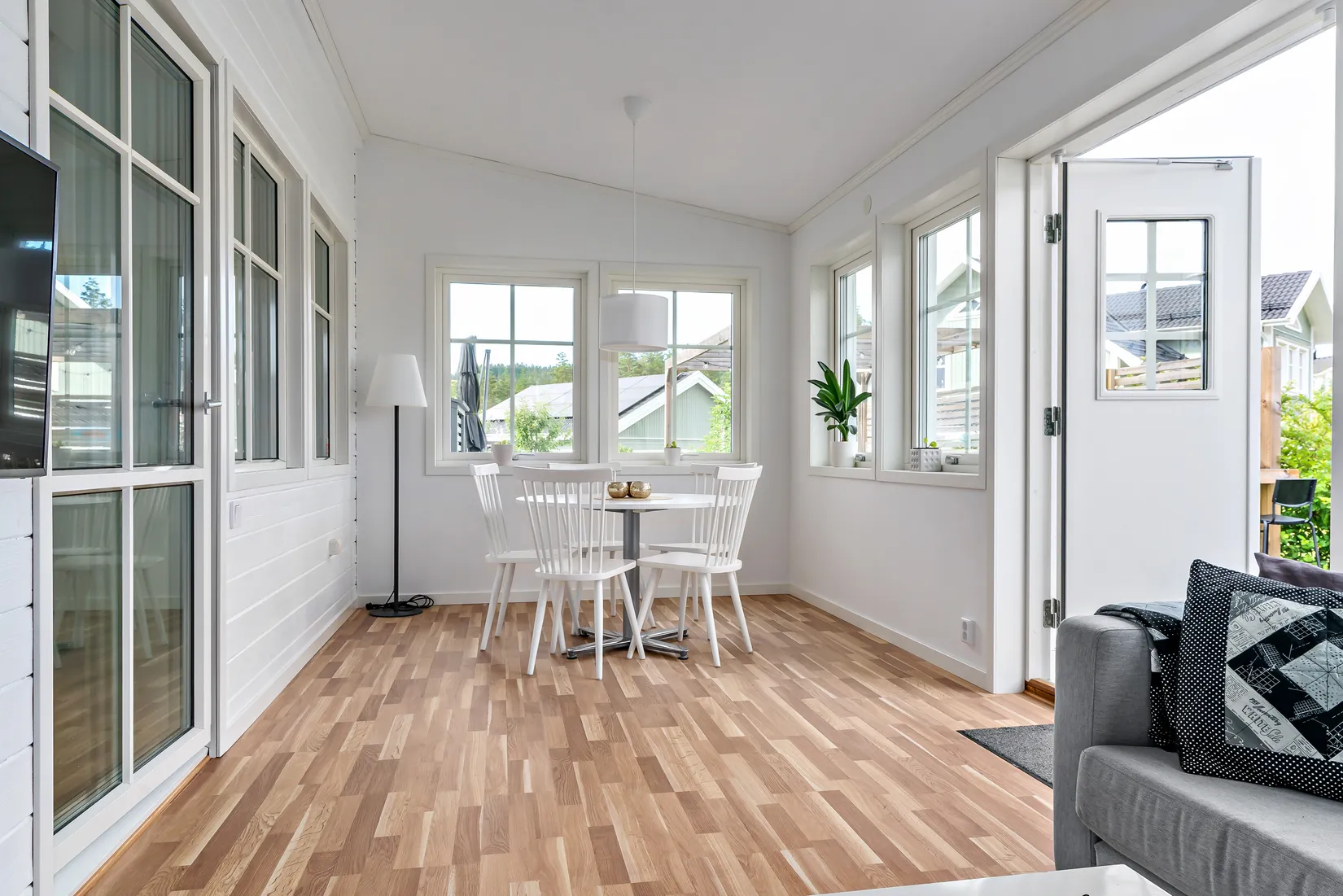 Villa, Dora Lindgrens väg 95, Lilla Källviken, Falun
