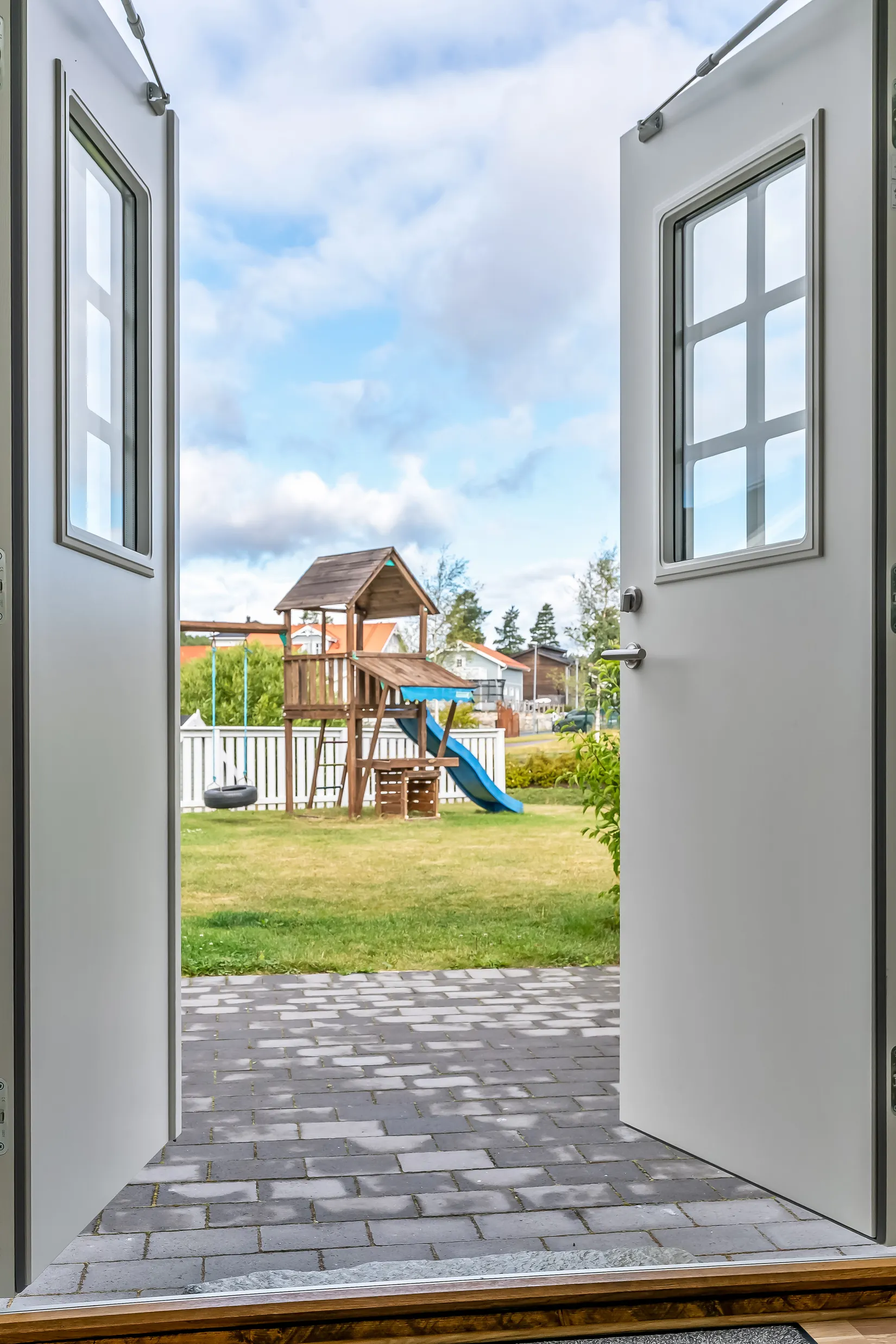 Villa, Dora Lindgrens väg 95, Lilla Källviken, Falun