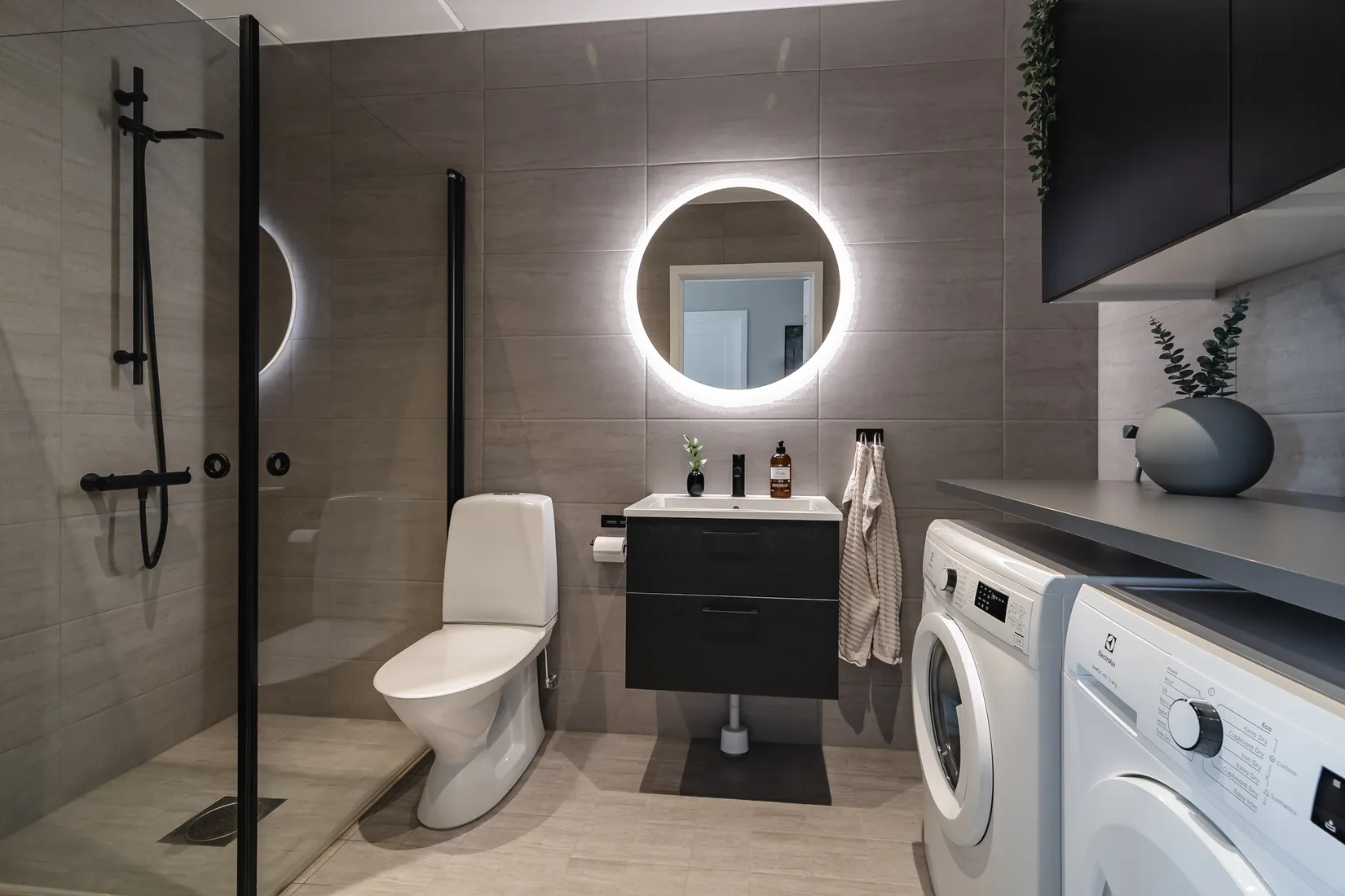 Bostadsrätt, Packhusallén 4B, Tullholmsviken, Karlstad