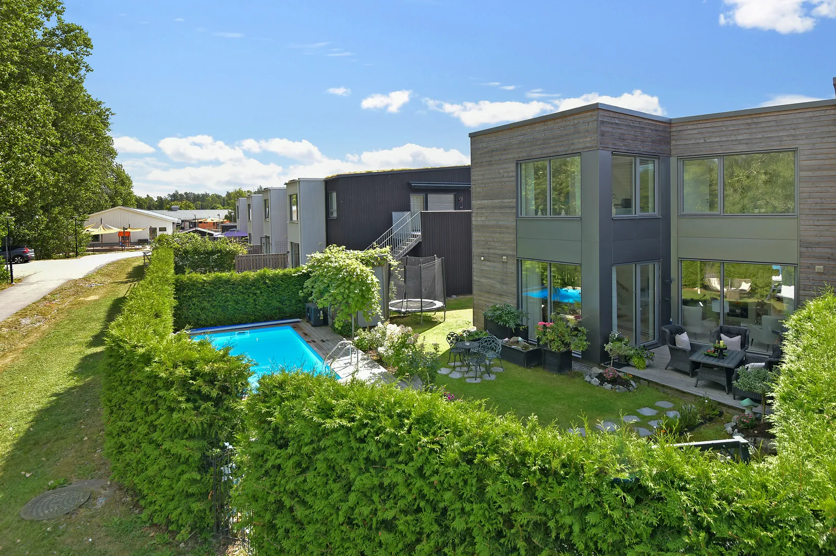 Radhus, Stuterivägen 35, Vattmyra, Järfälla