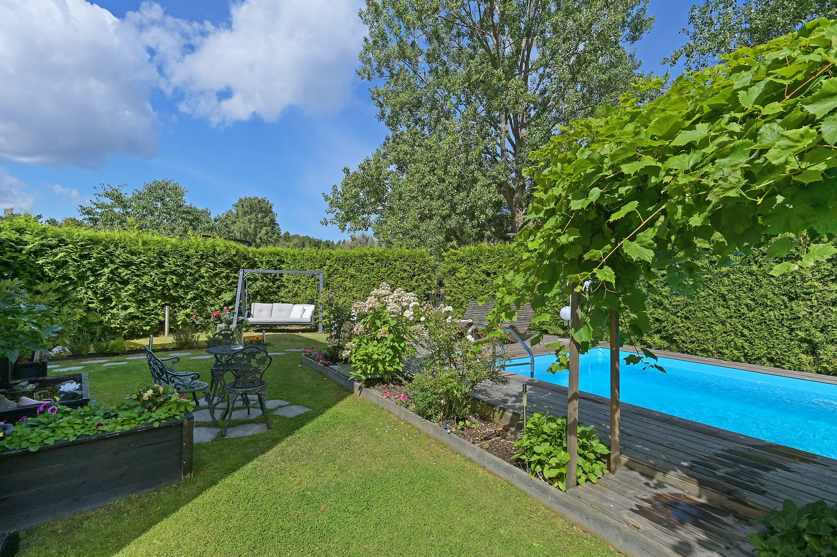 Radhus, Stuterivägen 35, Vattmyra, Järfälla