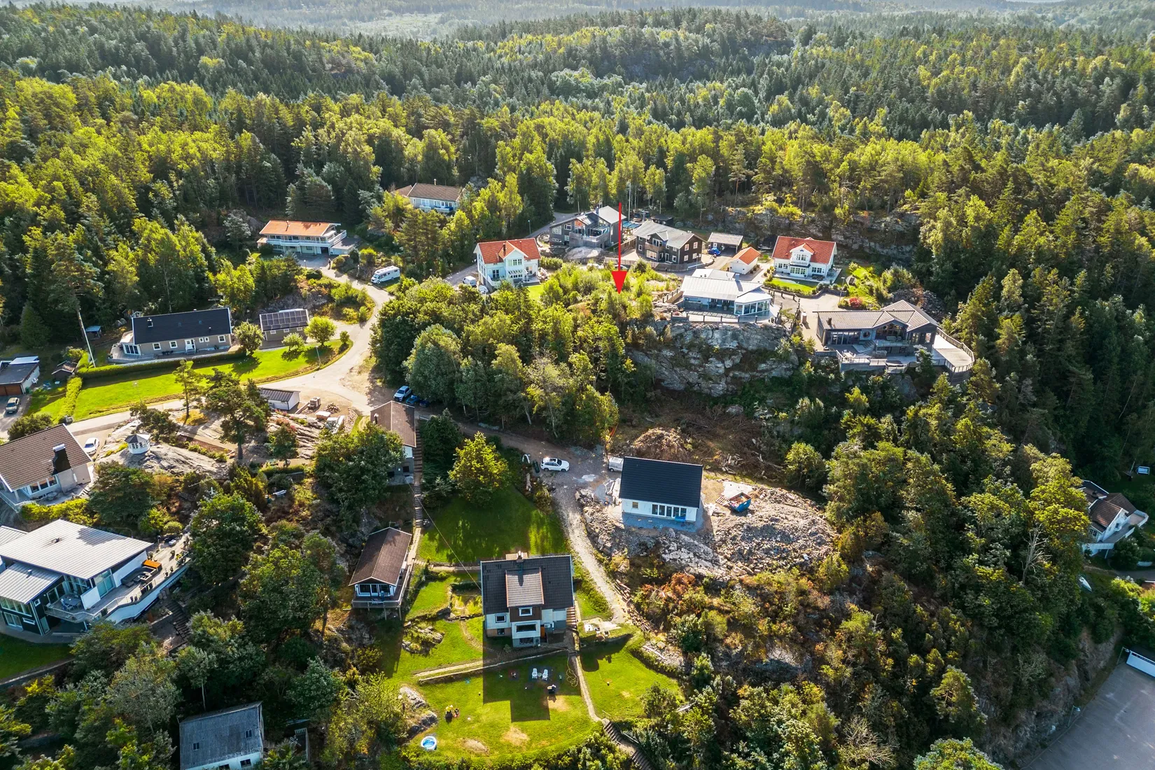 Tomt, Flintåsvägen 4, Henån, Orust