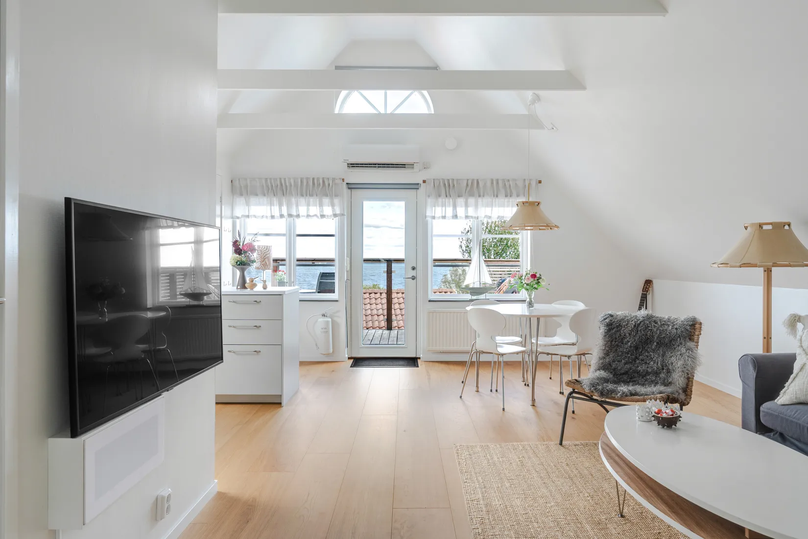 Villa, Osby Strandvägen 98, Ringsjöstrand, Hörby