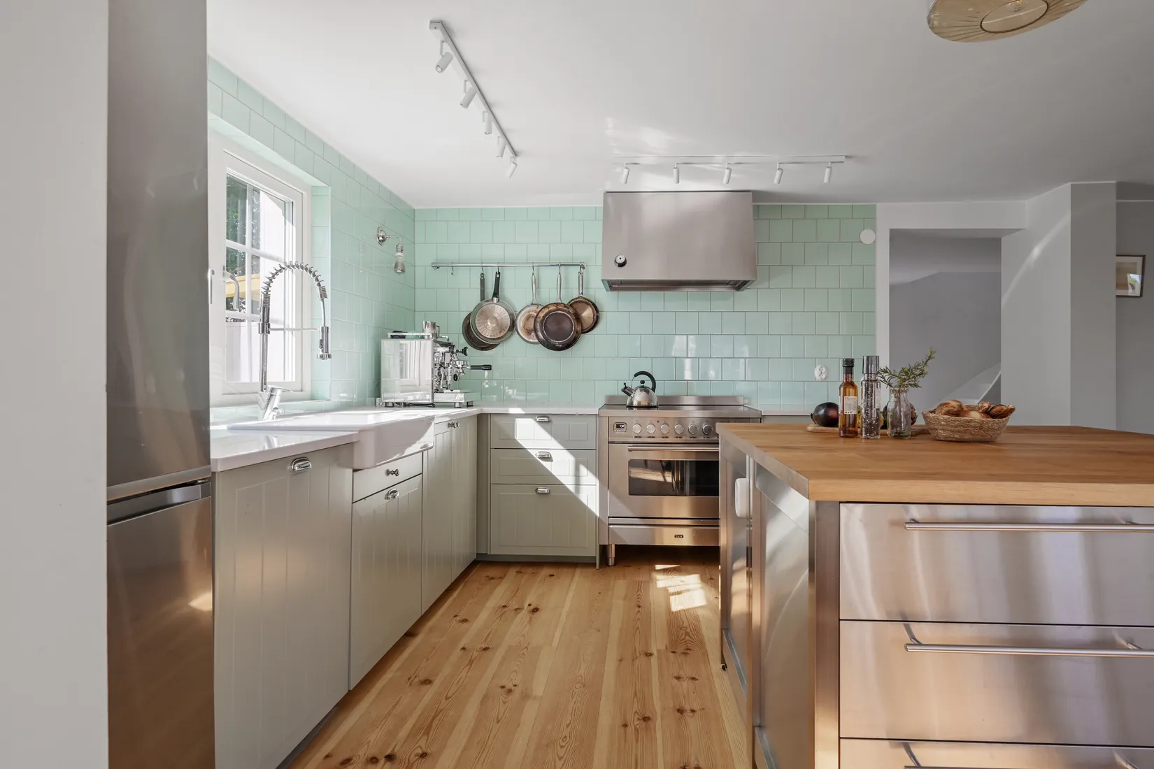 Villa, Häggvägen 14, Barkarby, Järfälla