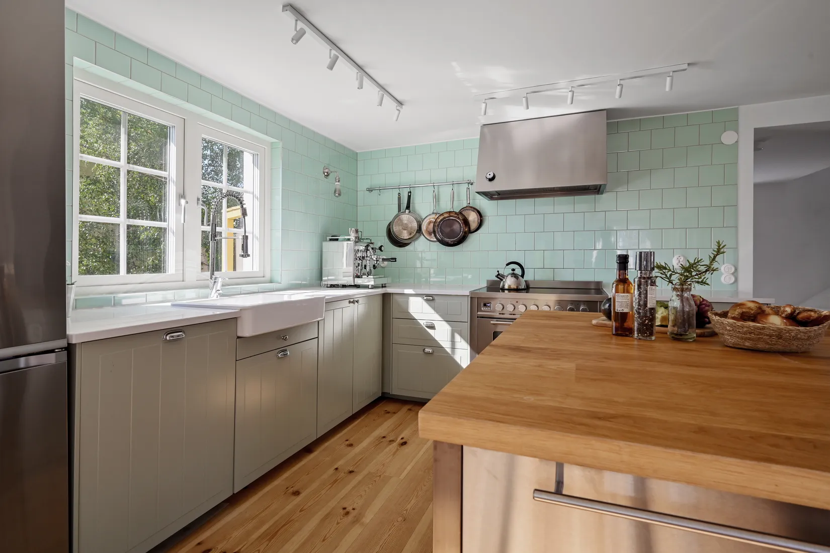 Villa, Häggvägen 14, Barkarby, Järfälla