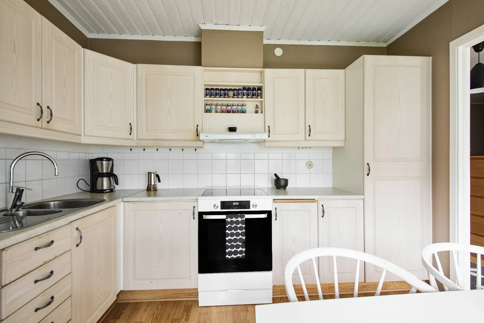 Radhus, Sparrfeltsgatan 252, Kristineberg, Borås