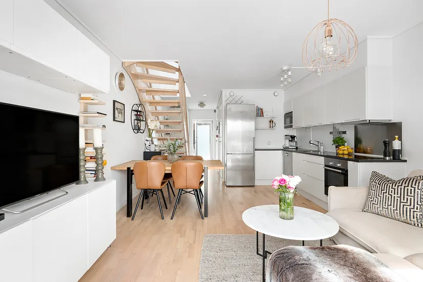 Radhus, Stäkshöjden 50, Stäket, Järfälla