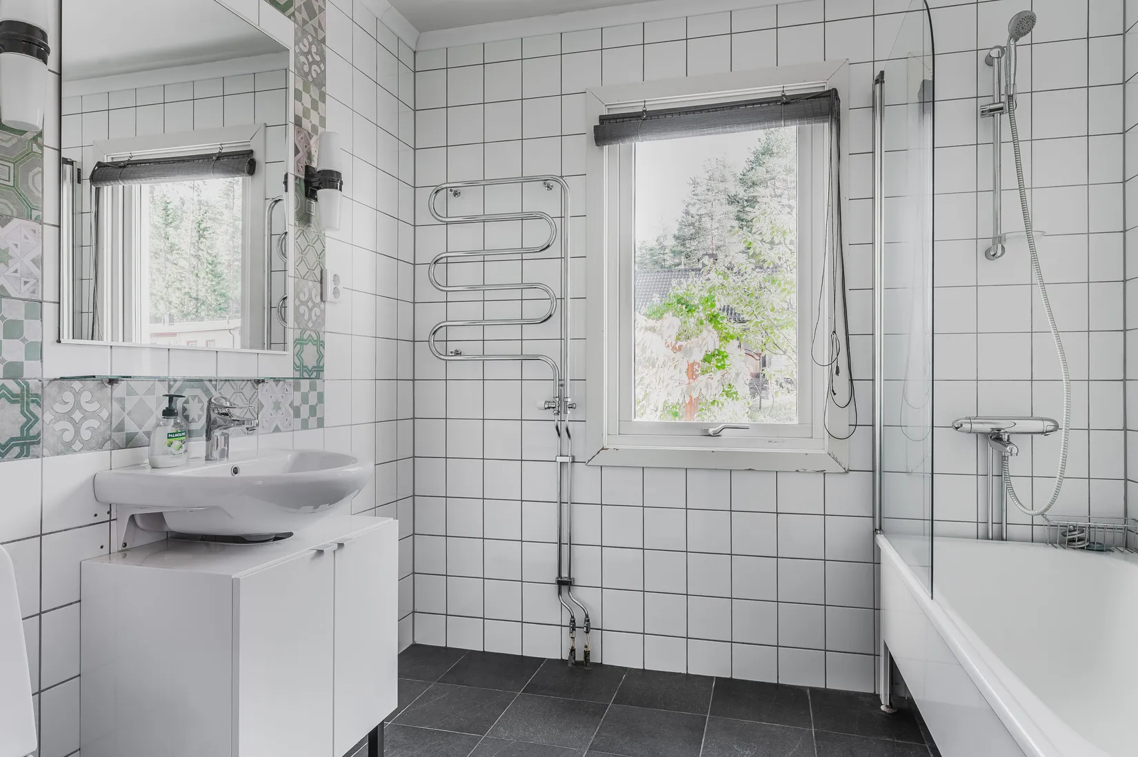 Villa, Carlgrensvägen 2, Domsjö, Örnsköldsvik