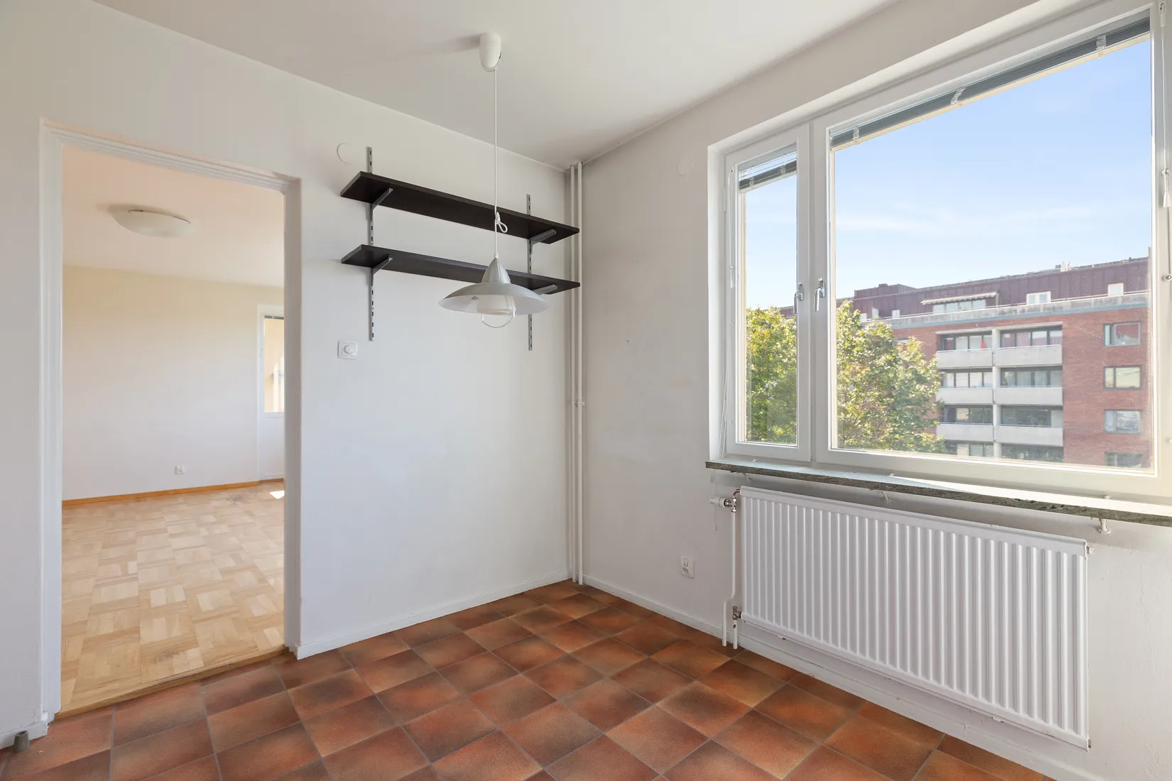 Bostadsrätt, Skytteholmsvägen 5B, Solna Centrum, Solna