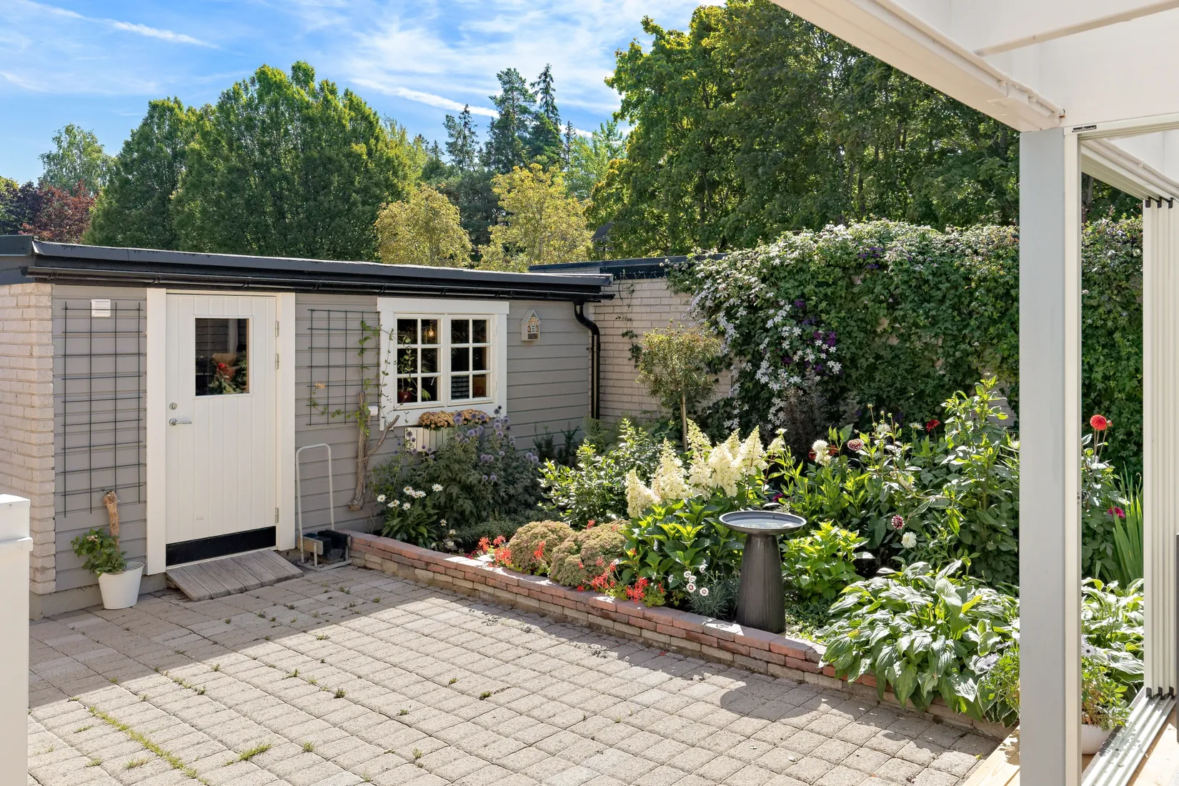 Radhus, Löpargränd 1, Ekerö Hummelvreten, Ekerö