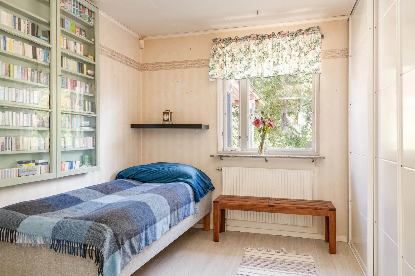 Radhus, Bäckgatan 30, Korsängen, Enköping