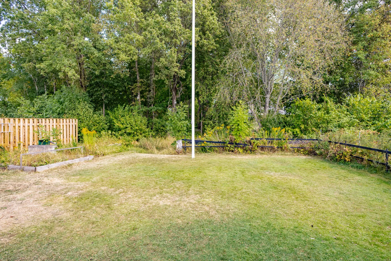 Radhus, Bäckgatan 30, Korsängen, Enköping