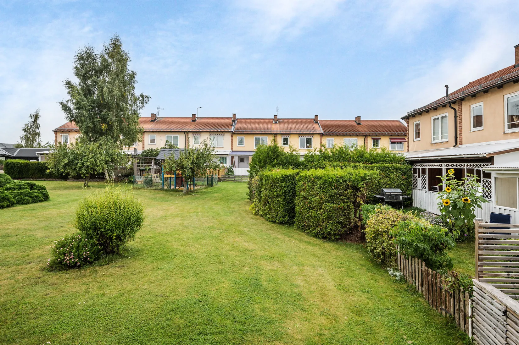 Radhus, Östgötagatan 8D, Brinken, Motala