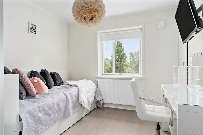 Radhus, Lidvägen 25C, Jakobsberg, Järfälla