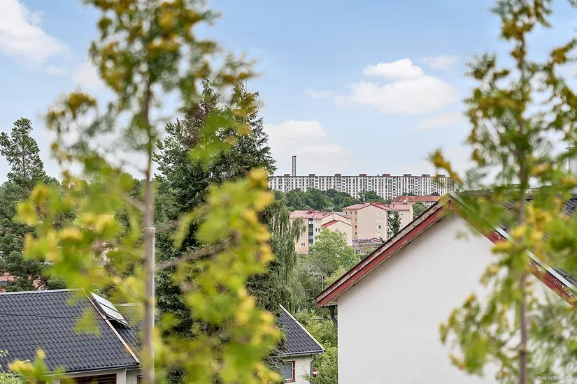 Radhus, Lidvägen 25C, Jakobsberg, Järfälla