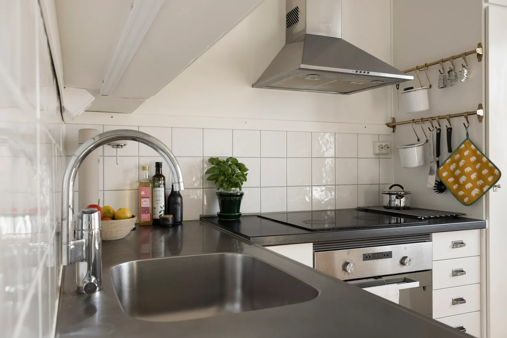 Bostadsrätt, Filipstadsbacken 40, 4tr, Farsta, Stockholm
