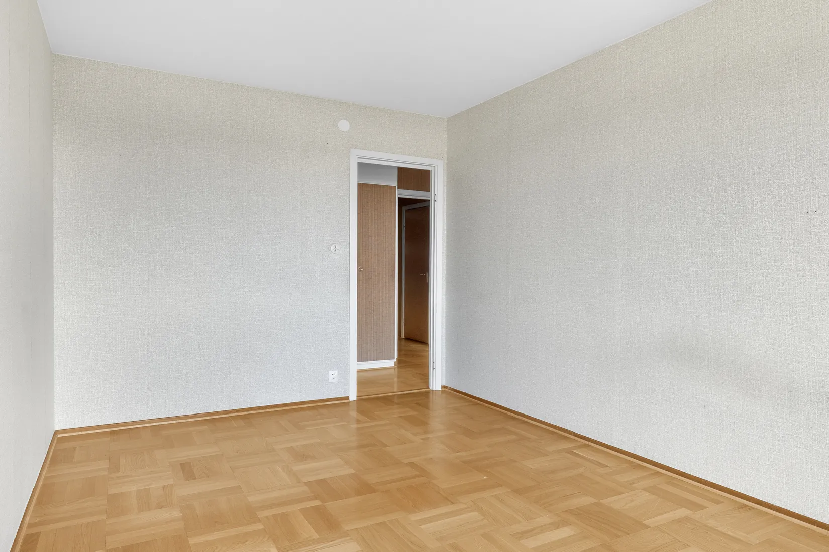 Bostadsrätt, Näsbydalsvägen 10,6 tr, Näsbydal, Täby