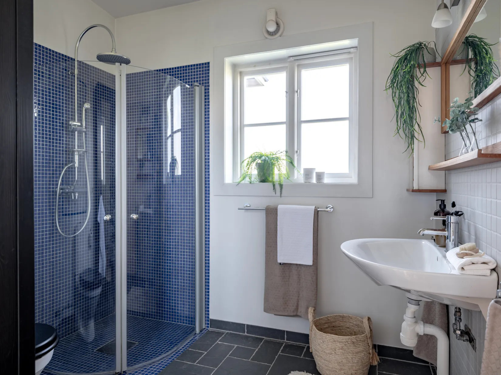 Villa, Gamla Täbyvägen 18, Enebyberg , Danderyd