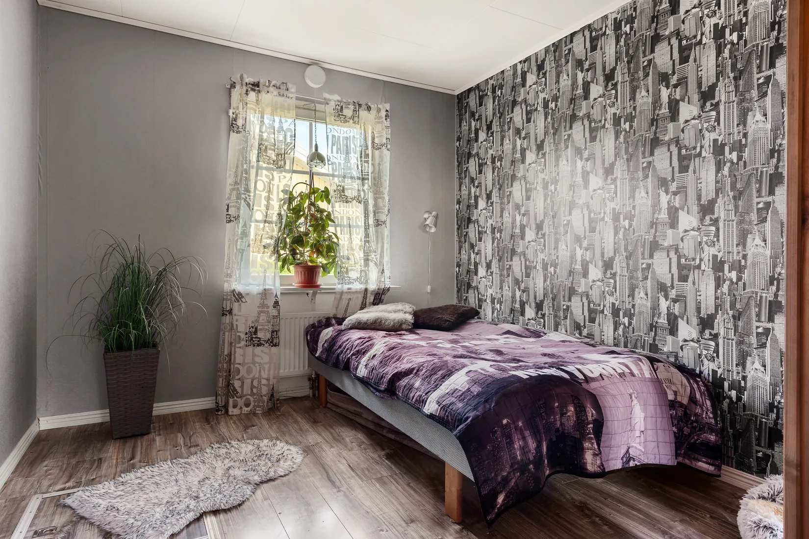 Villa, Midvintergatan 15, Västerås