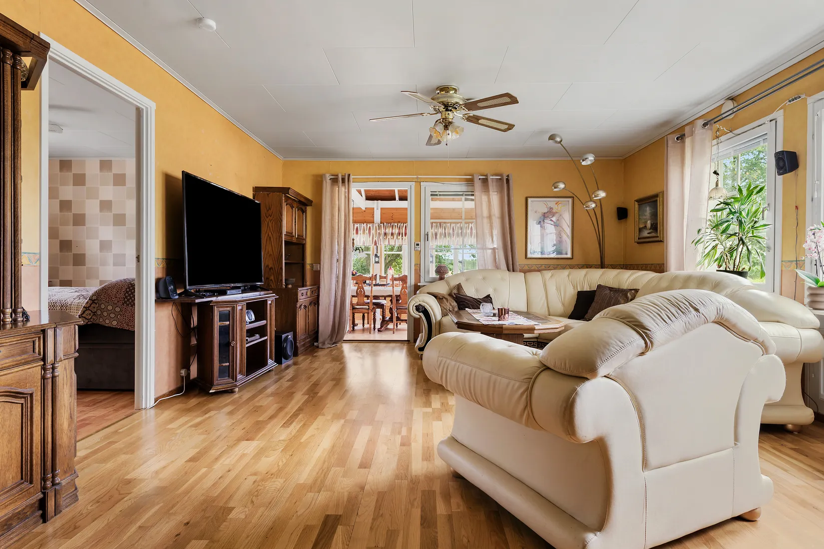Villa, Midvintergatan 15, Västerås