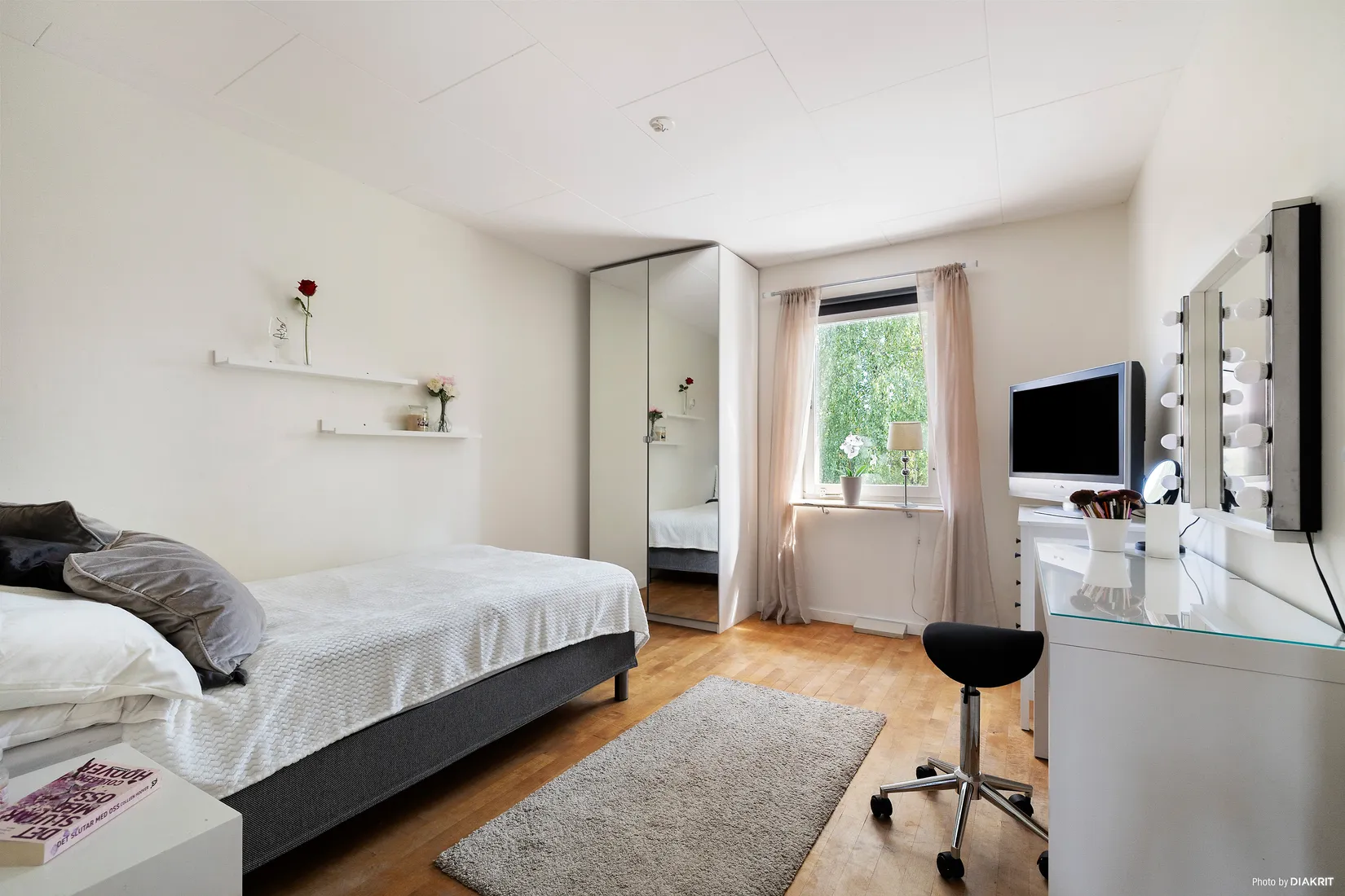Radhus, Predikantvägen 4, Gribbylund, Täby